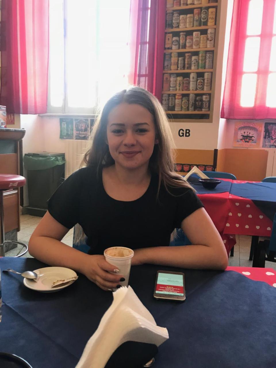 Litus Roma Hostel Λίντο ντι Όστια Εξωτερικό φωτογραφία Ana Blanco in 2018